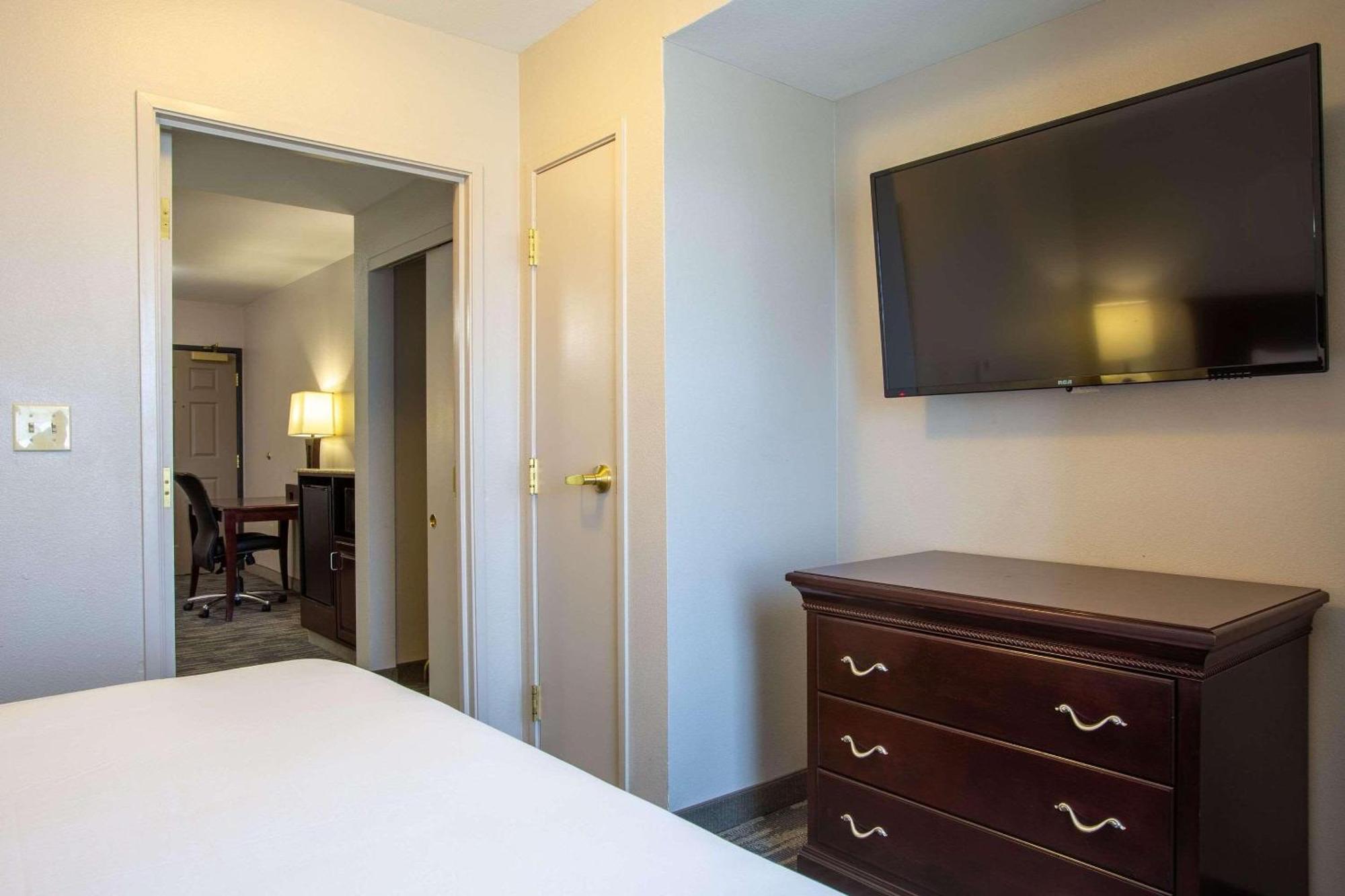 Country Inn & Suites By Radisson, Tucson City Center Az מראה חיצוני תמונה